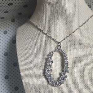 Elegant Silver Necklace with Crystal Accents